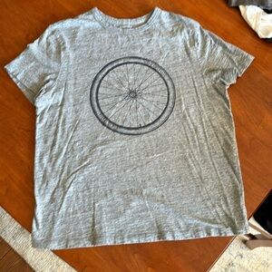 Fits like a medium - t-shirt